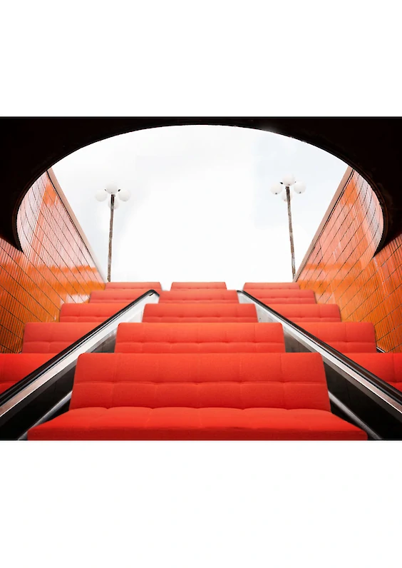 Title: COUCH-ESCALATOR