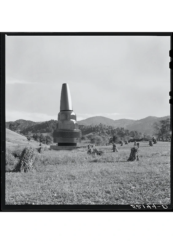 Image: Contextualised Sculpture